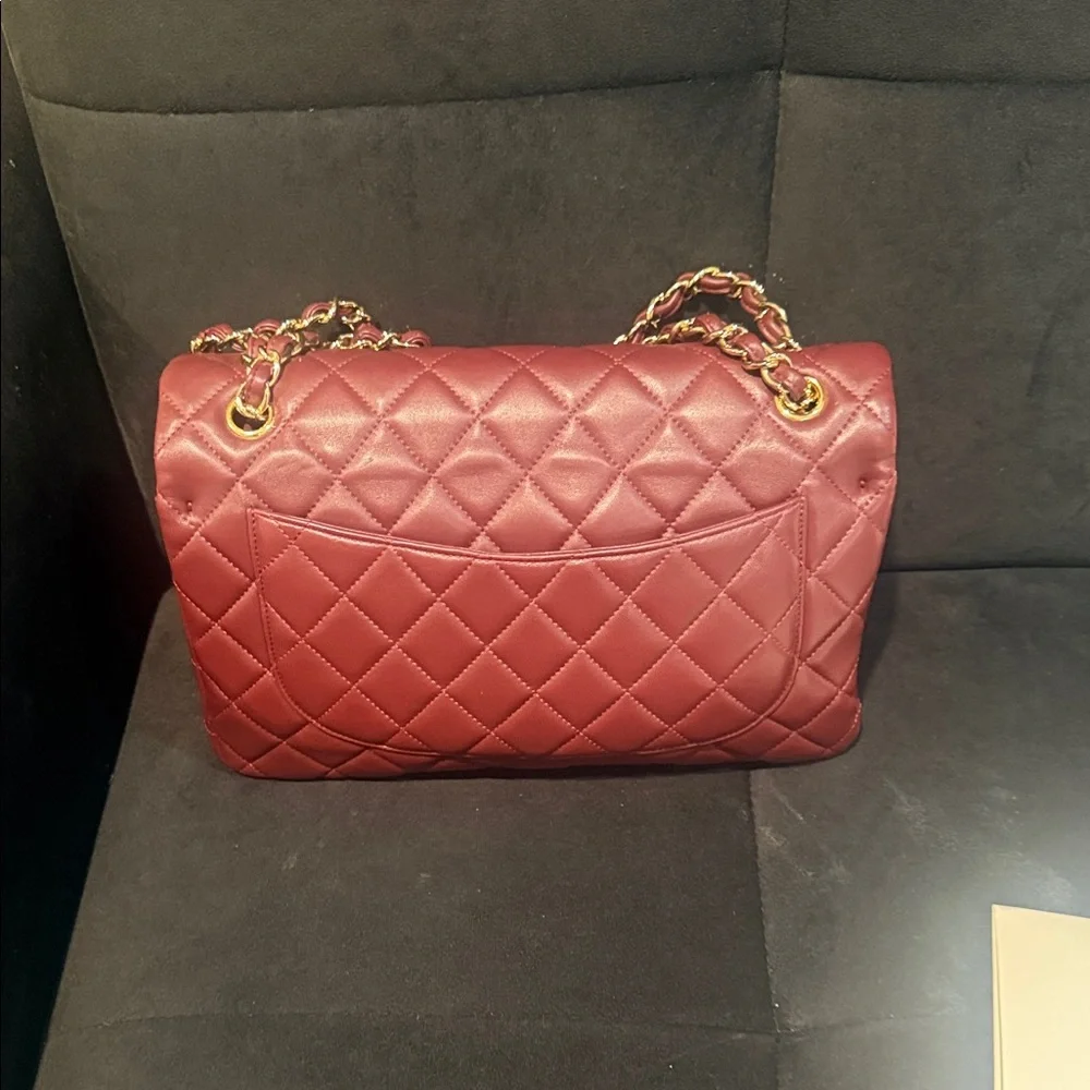 CHANEL Burgundy Quilted Shoulder Bag - Picture 4 of 15
